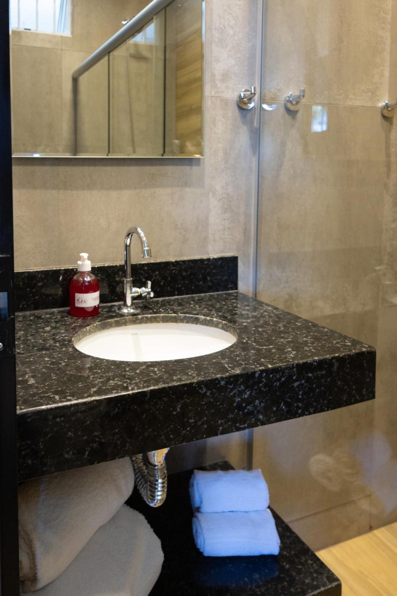 California Suites Belo Horizonte Eksteriør billede